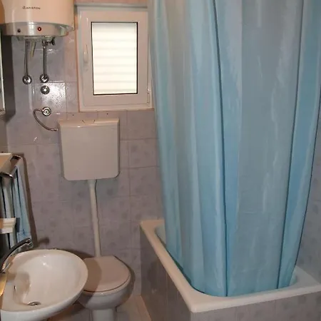 Apartment Sinisa Makarska