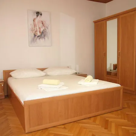 Apartment Sinisa