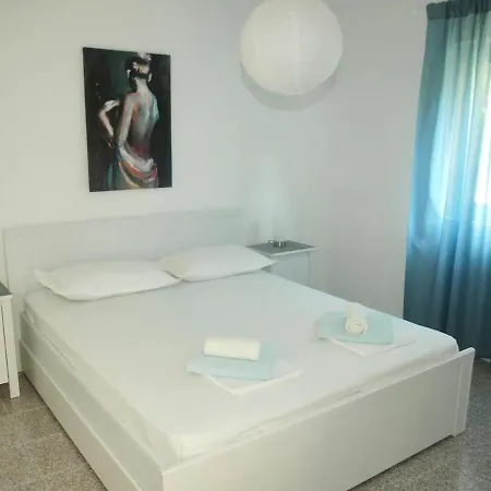 Sinisa Apartment Makarska