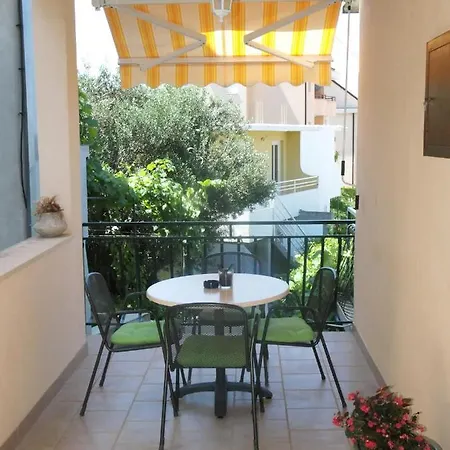 Sinisa Apartmán *